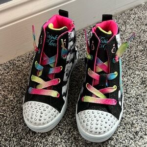 Brand new no tags Skechers Twinkle Toes- light up when you walk - Girls size 10